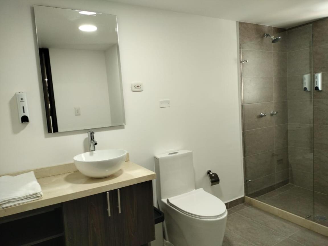 Hotel Qatar Кали Экстерьер фото