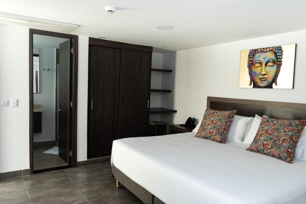 Hotel Qatar Кали Экстерьер фото