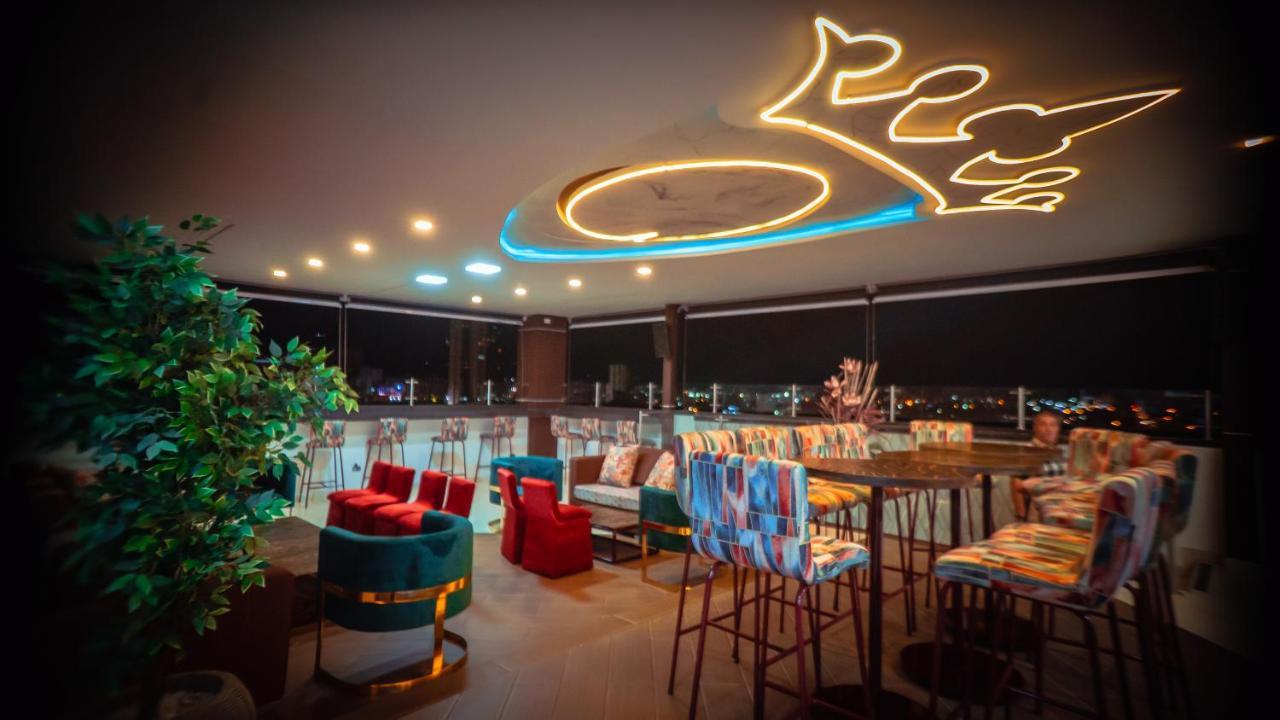 Hotel Qatar Кали Экстерьер фото
